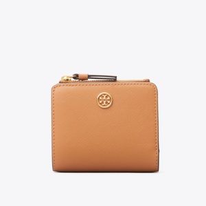 BRAND NEW Tory Burch Robinson Mini Wallet